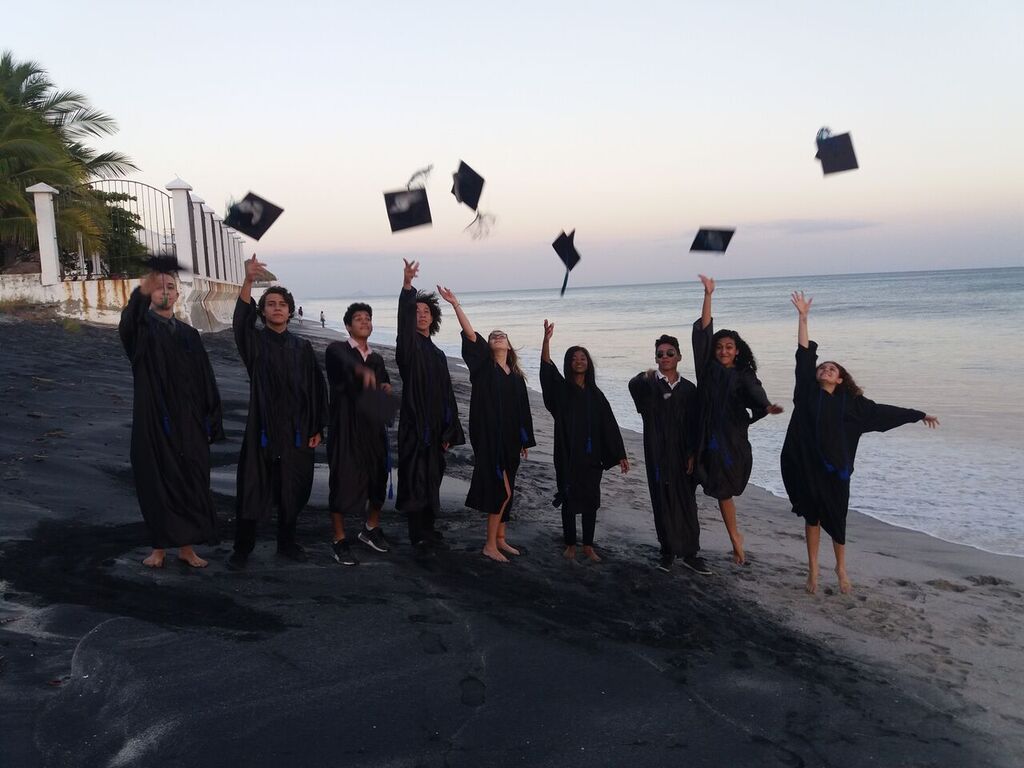 Panama Coast International School portada