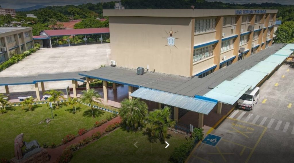 Colegio Internacional de Maria Inmaculada 7