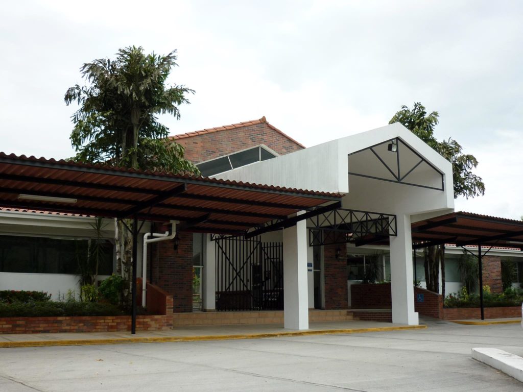 Panamerican School Portada