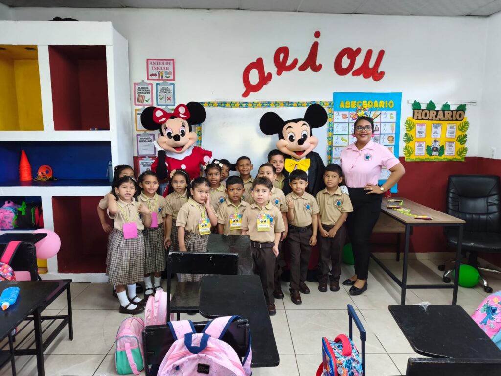 Colegio Bilingue Emanuel 2